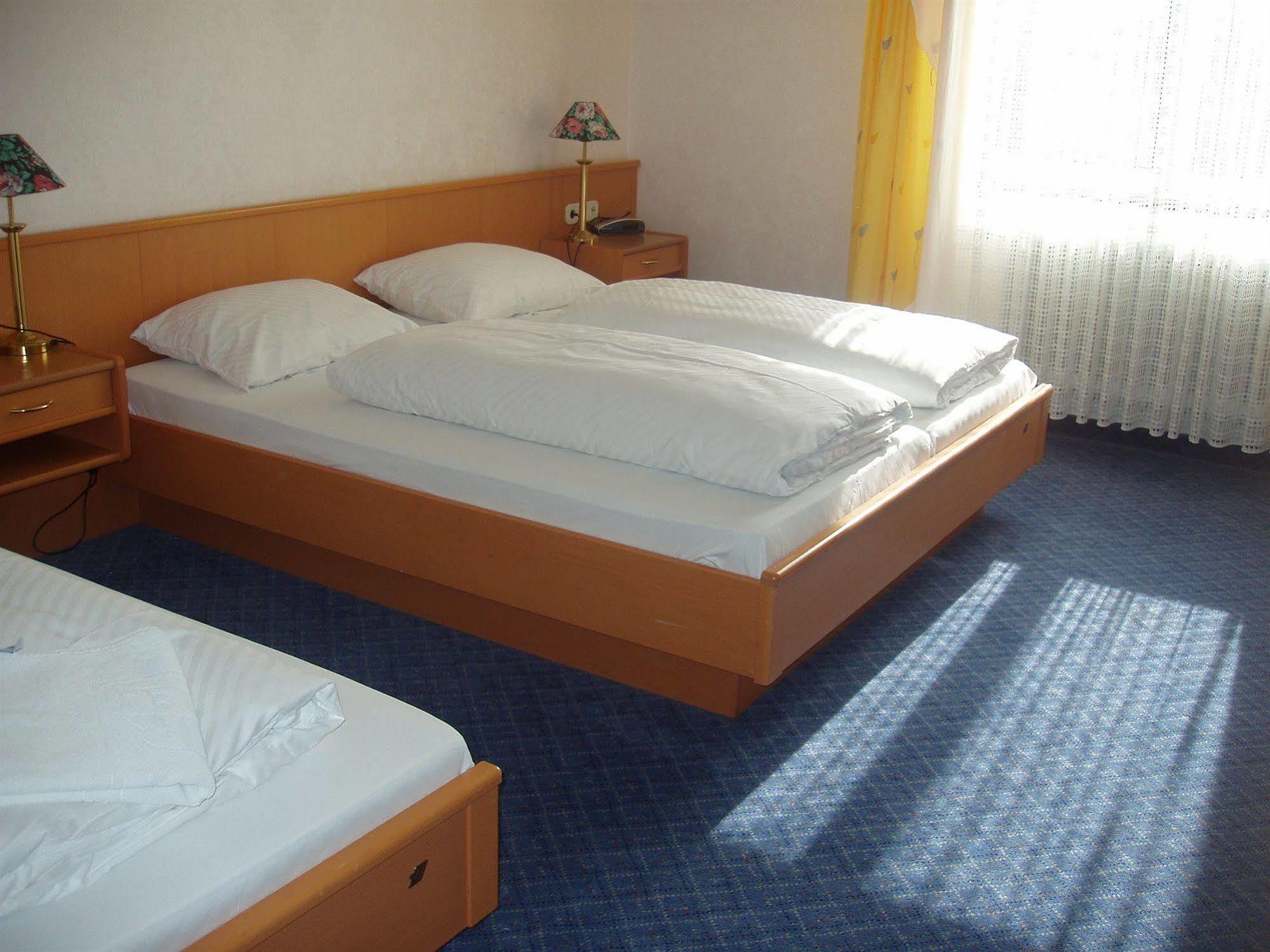 Flair Hotel Gruener Baum Donaueschingen Exterior photo